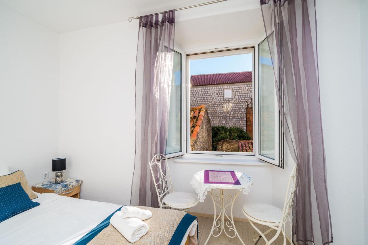 Deluxe Rooms With A Terrace View At Old City Gate Дубровник Екстер'єр фото