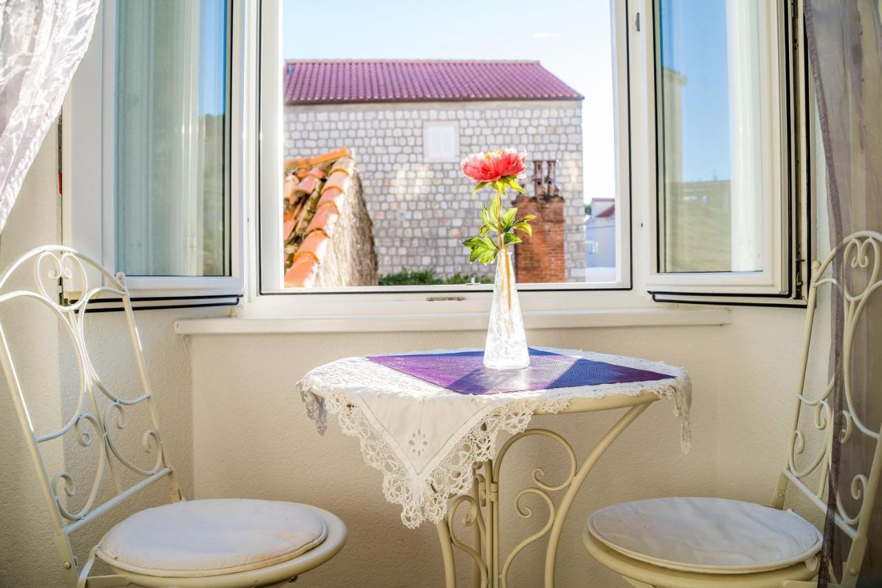 Deluxe Rooms With A Terrace View At Old City Gate Дубровник Екстер'єр фото