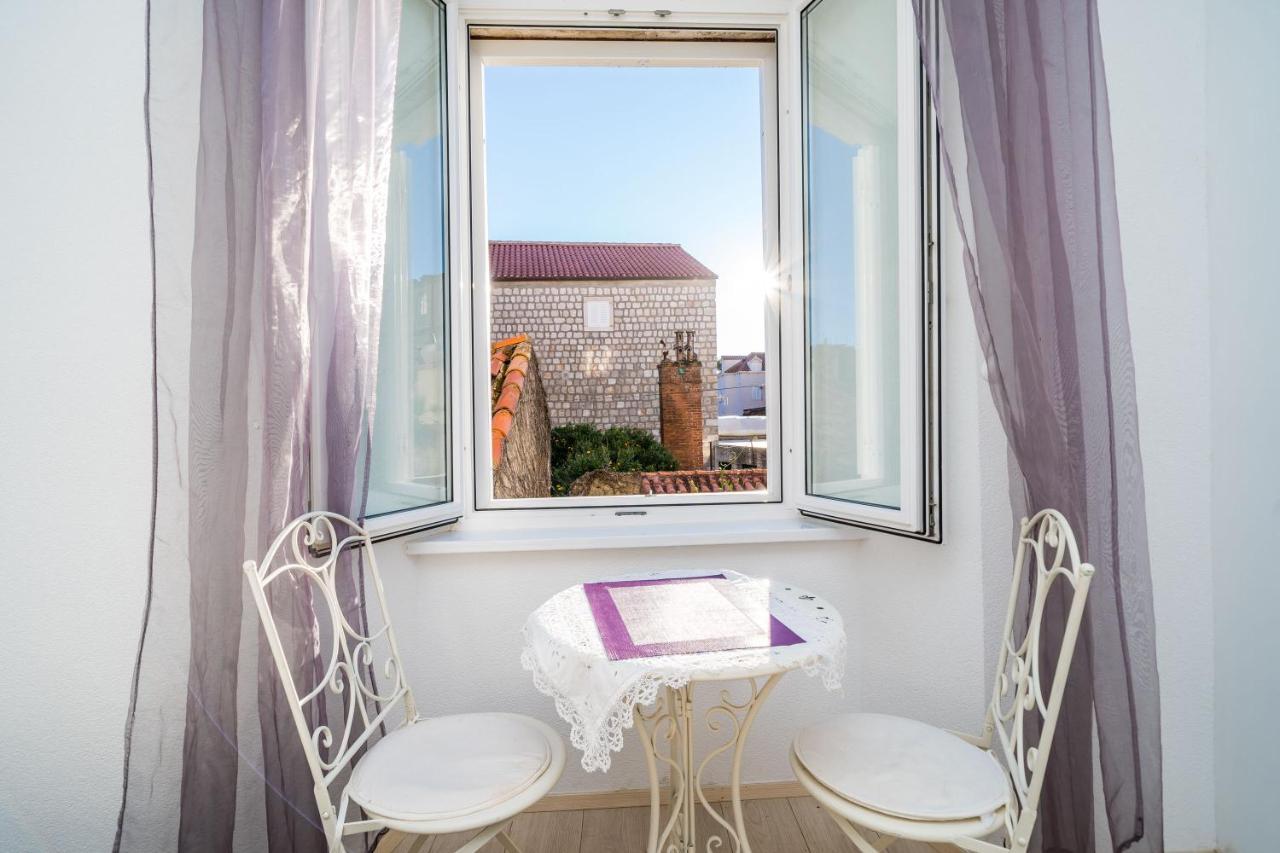 Deluxe Rooms With A Terrace View At Old City Gate Дубровник Екстер'єр фото
