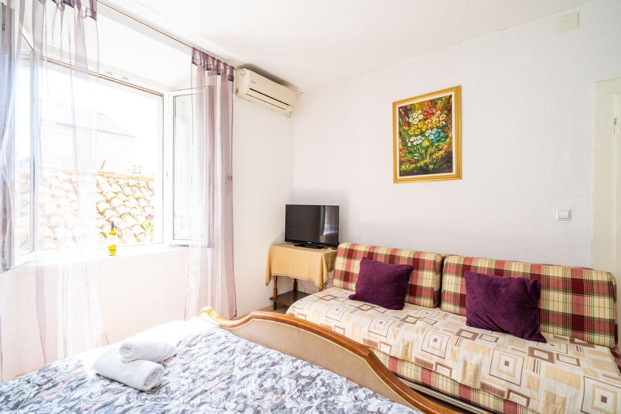 Deluxe Rooms With A Terrace View At Old City Gate Дубровник Екстер'єр фото