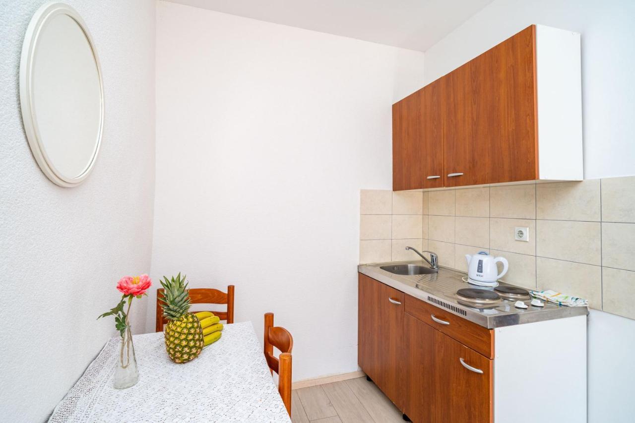 Deluxe Rooms With A Terrace View At Old City Gate Дубровник Екстер'єр фото